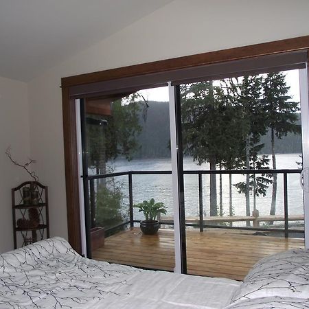 Wild Coast Chalets Port Renfrew Εξωτερικό φωτογραφία