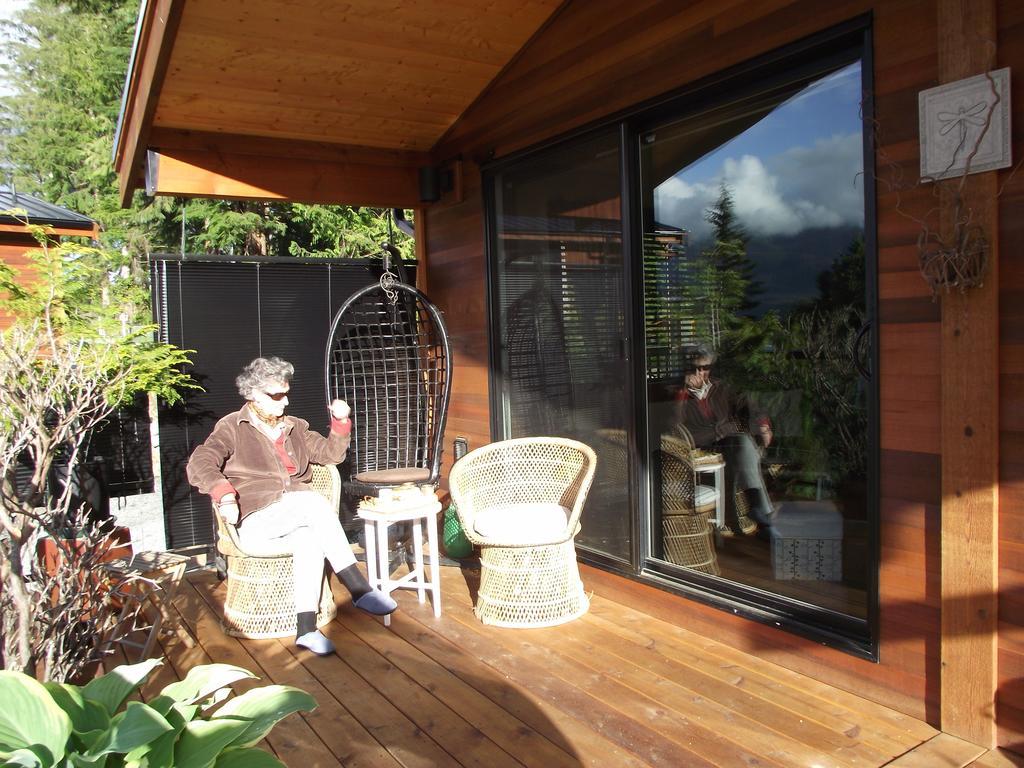 Wild Coast Chalets Port Renfrew Δωμάτιο φωτογραφία