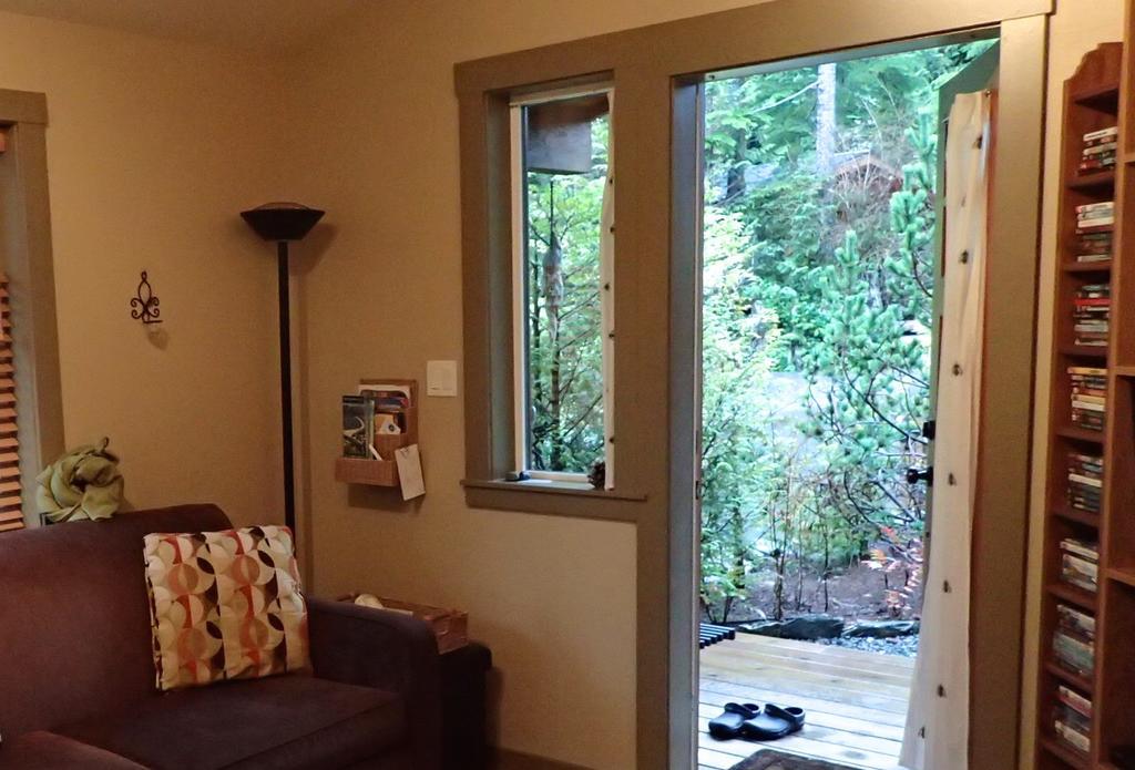 Wild Coast Chalets Port Renfrew Δωμάτιο φωτογραφία