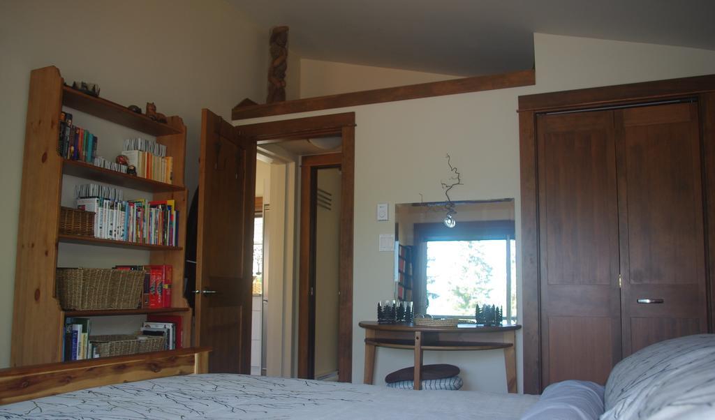 Wild Coast Chalets Port Renfrew Δωμάτιο φωτογραφία