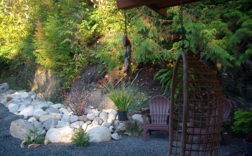 Wild Coast Chalets Port Renfrew Δωμάτιο φωτογραφία